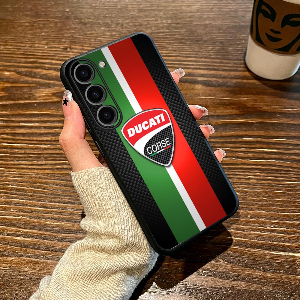 Stylowe etui na telefon D-Duca – Samsung Galaxy S24 recenzja i cena