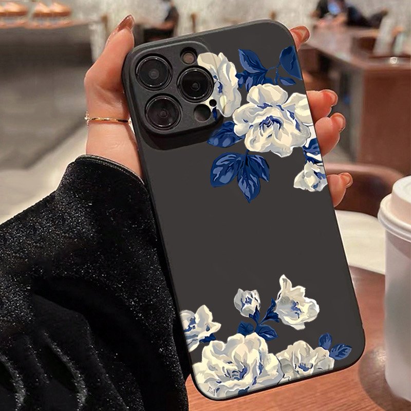 Niebiesko-białe etui na telefo – Samsung Galaxy A55 recenzja i cena
